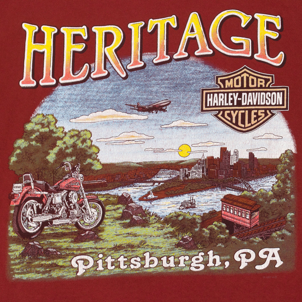 RED HERITAGE T-SHIRT