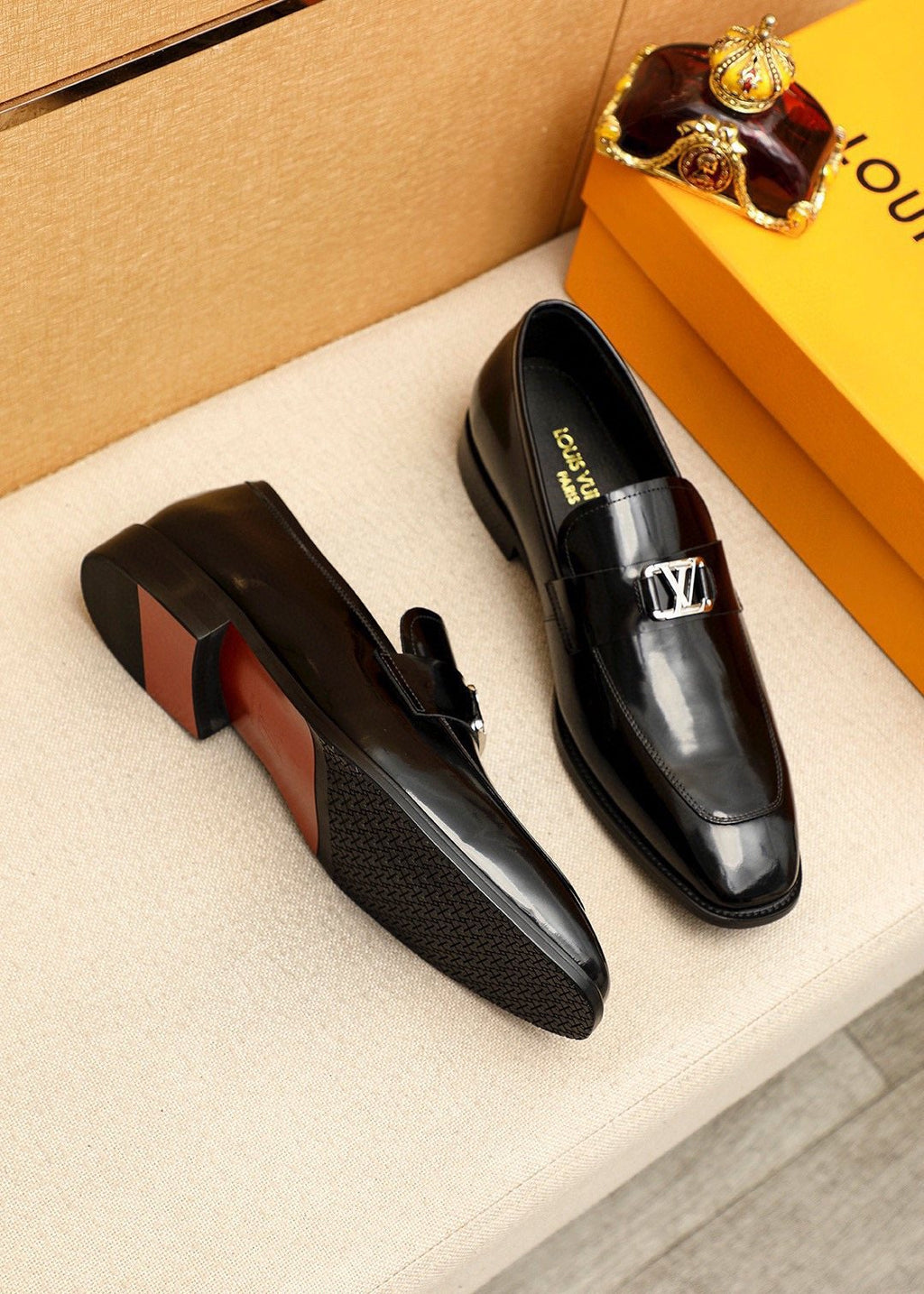 Louis Vuitton Men's Glossy Black Leather Loafers