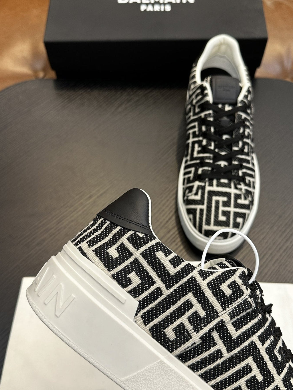Balmain B-Skate Patterned Low-Top Sneakers - Black and White