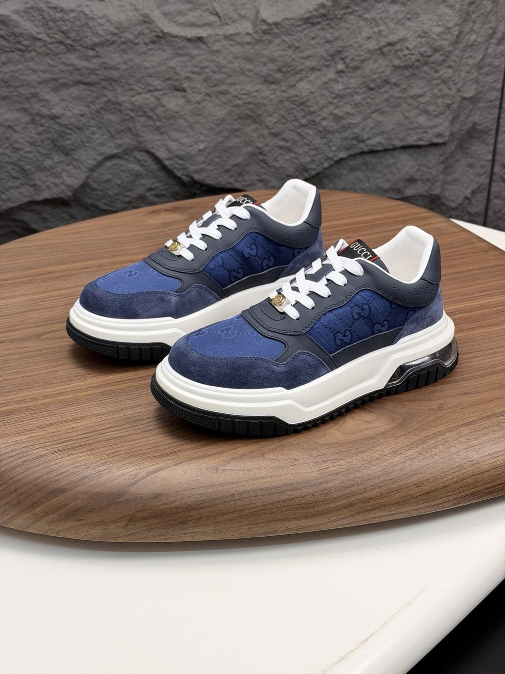 Gucci Paneled Low-Top Sneakers